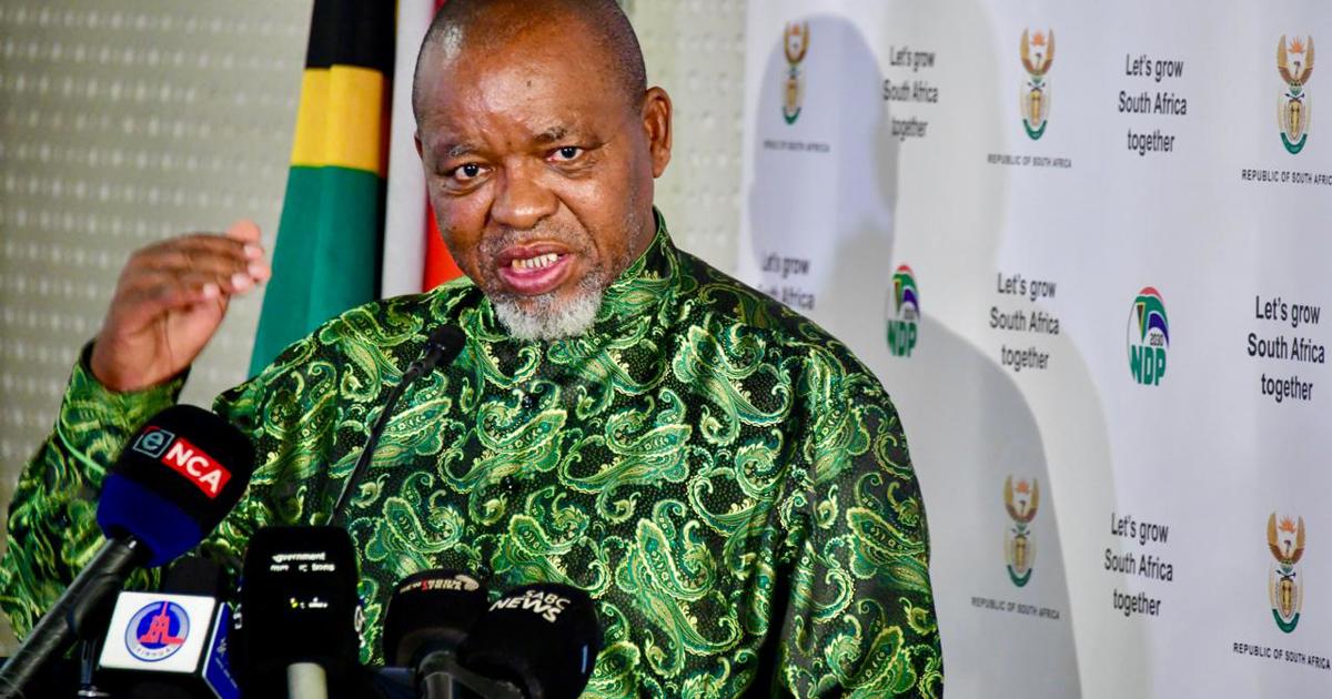 L'exploitation illégale est une activité criminelle, elle doit être traitée par la police