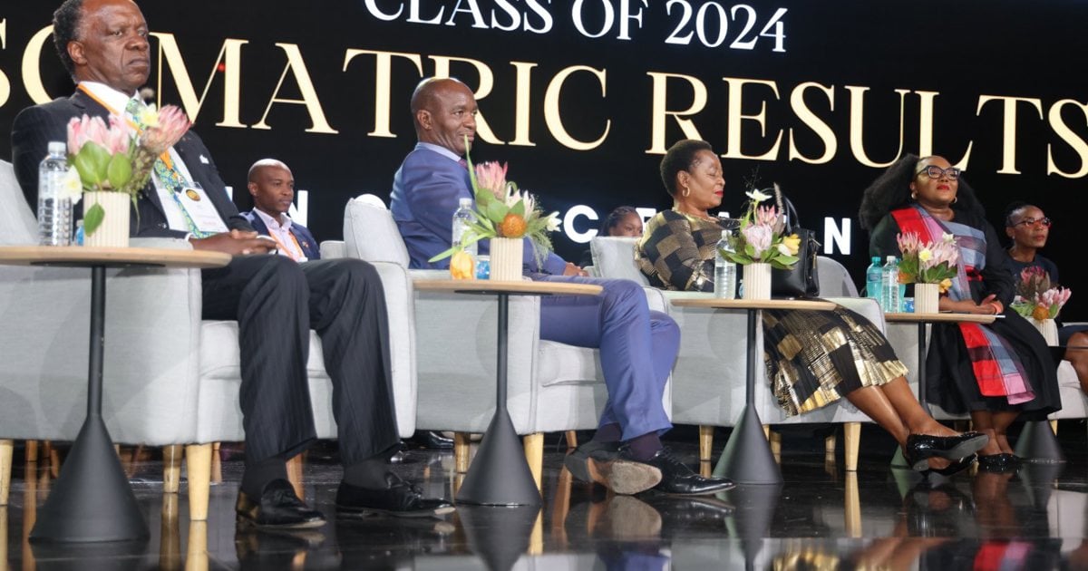 Toutes les provinces ont enregistré une augmentation du taux de réussite aux examens