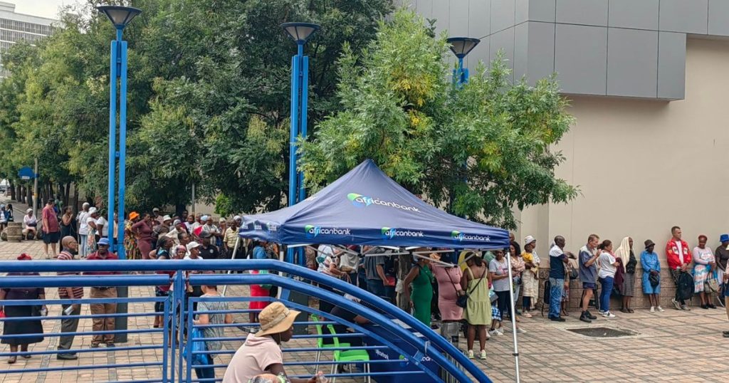 Date limite pour échanger les vieilles cartes Sassa contre de nouvelles cartes post-bancs prolongées jusqu'au 20 mars