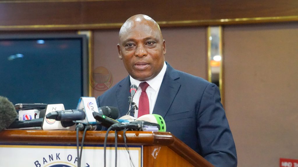 Zimbabwe’s Central Bank orders exporters to surrender 30% foreign currency