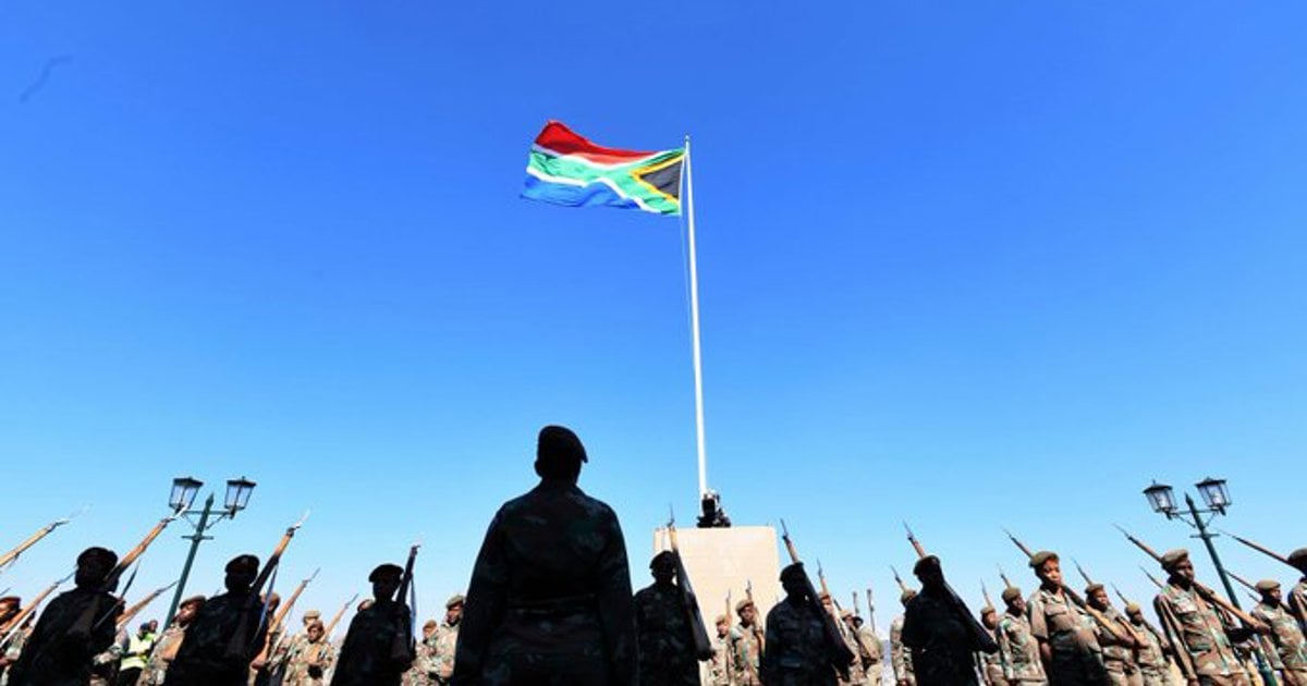 Ramaphosa ordonne des drapeaux à parcourir en demi-mast pour honorer les soldats de l'AS décédés en RDC