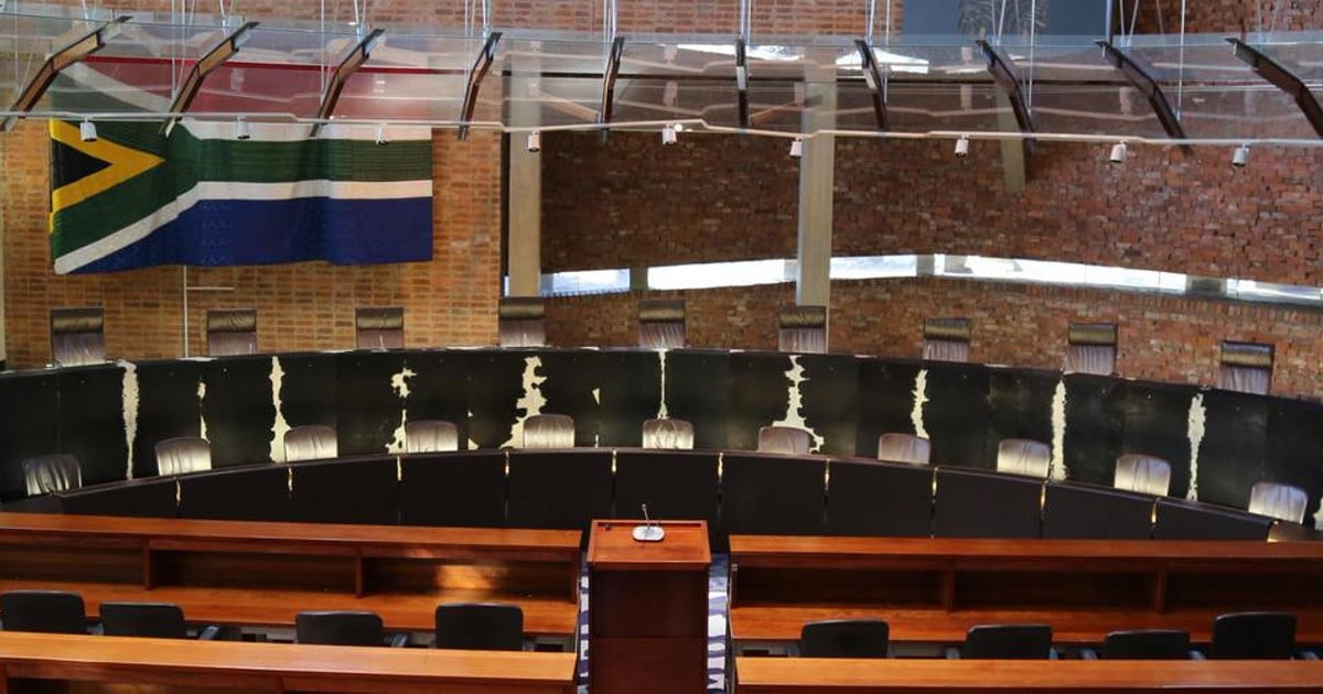 Avocat radié Senzo Mkhize Fichiers Application urgente pour accéder à Concourt