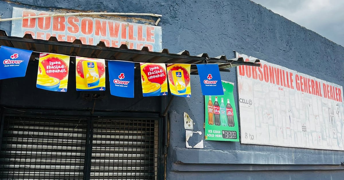 Des centaines de propriétaires de magasins Soweto Spaza se bousculent pour respecter la date limite d'enregistrement