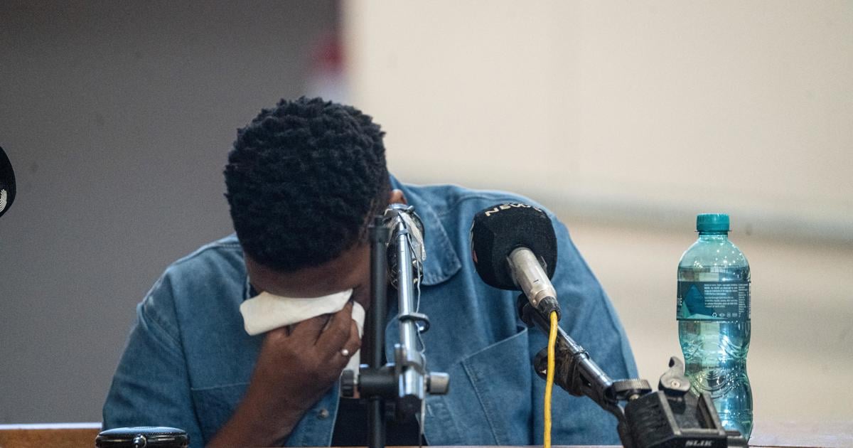 Lombaard émotionnel se décompose à la fin du témoignage dans le procès de Joshlin Smith