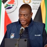 Mashatile veut que tous les SANS embrassent la responsabilité individuelle dans la formation de l'avenir de la nation