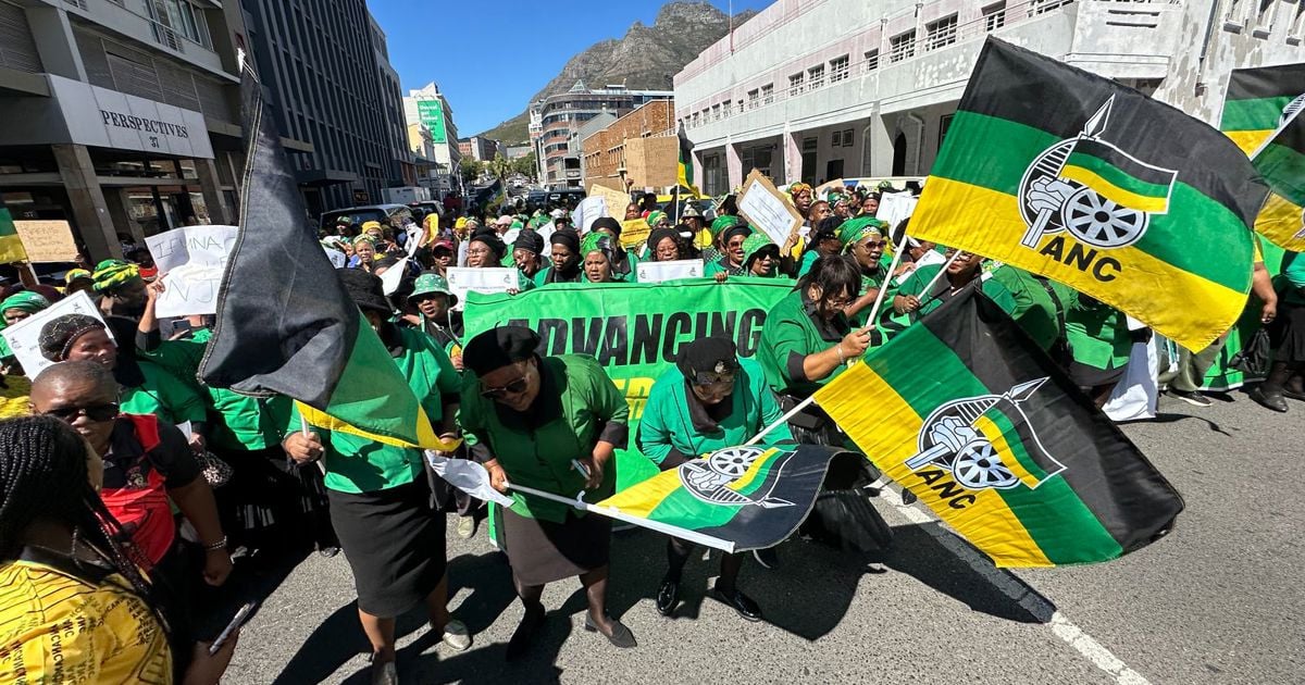 ANCWL Marches au Parlement, veut que GBV soit déclaré une catastrophe nationale