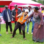 VIDÉO: Les Kenyans réagissent alors que Sabina Chege Steals Show avec des mouvements de danse tueuses