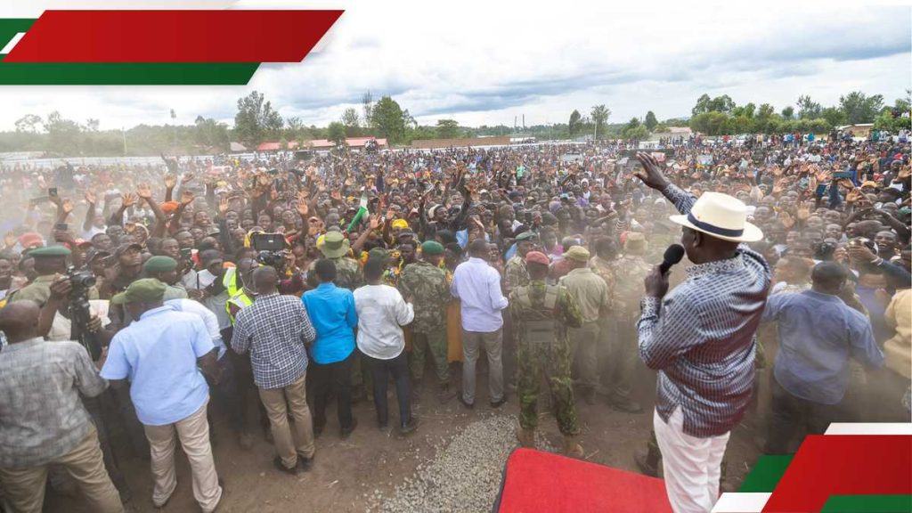 Migori: les réactions mixtes en tant qu'inconnu qui hurle la chaussure au président William Ruto