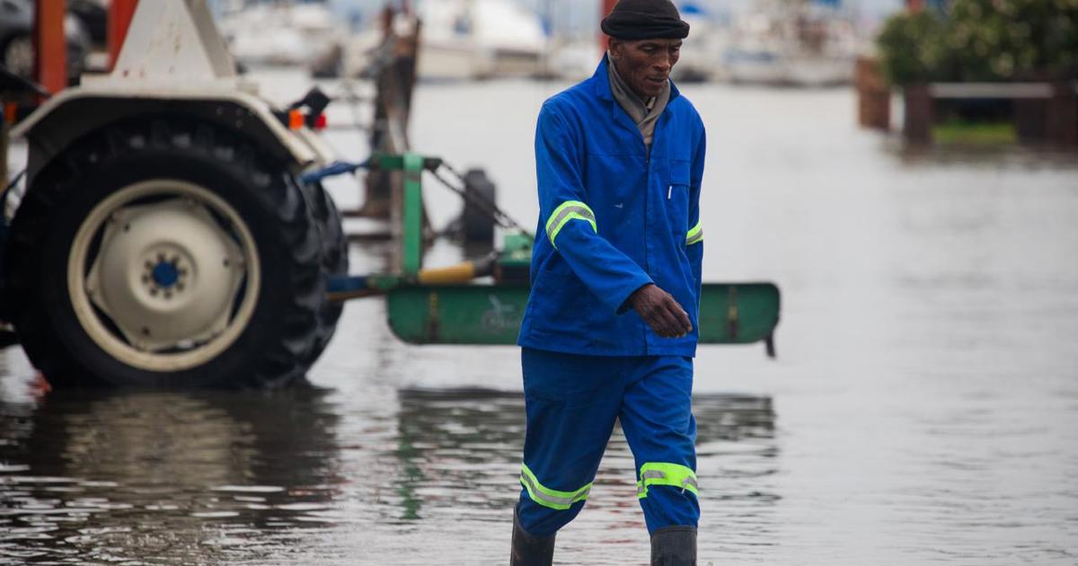 Résidents de la rivière Vaal sous le choc des dommages causés par les inondations