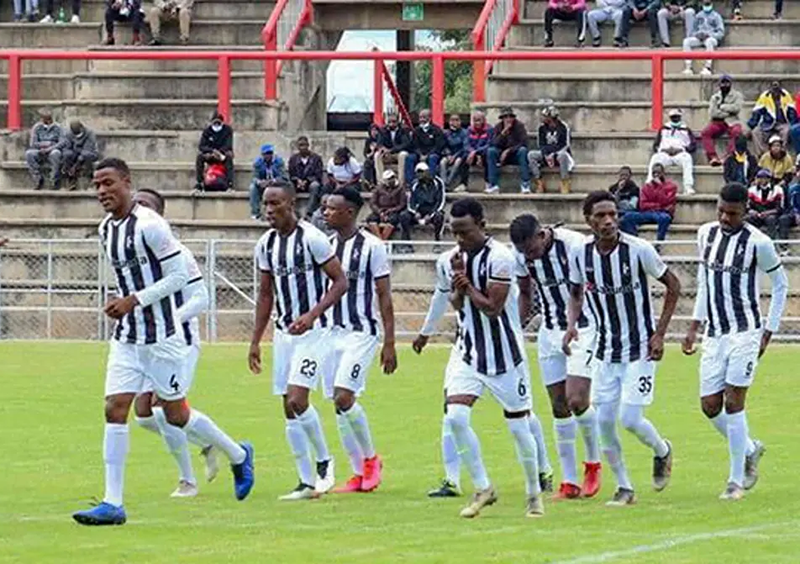 Chivhayo gifts Highlanders with US$250,000 sponsorship