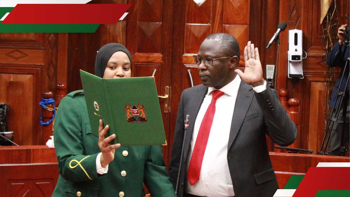 Erastus Ethekon: le candidat à la chaise IEBC forcé de reprendre le serment après avoir oublié de tenir la Bible