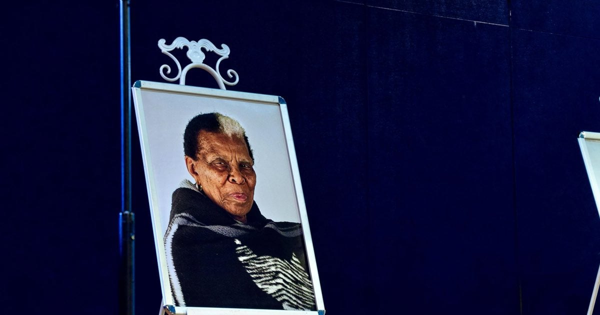La famille de Gertrude Shope décrive le défunt fidèle de l'ANC comme une matriar humble mais ferme