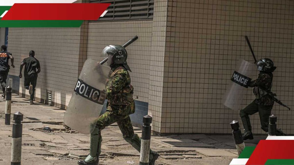 NAIROBI: La police a contraint à fuir en tant que Gen Z charge après eux lors des manifestations