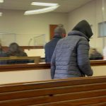 Affaire contre l'enseignant accusé d'élève de toilettage sexuelle reportée