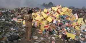 La FDA efface l'échantillon mais qui efface ce que nous mangeons la crise silencieuse de la sécurité alimentaire du Ghana Accra Street Journal