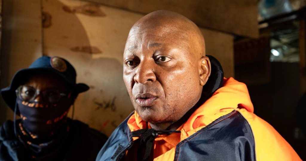 Le député de l'AP en suspension Kunene démissionne avec un conseiller de la ville de Johannesburg avec effet immédiat