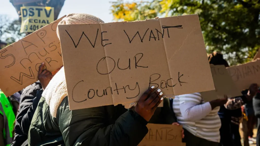 Anti-immigrant activists deny foreigners access to hospitals and clinics in South Africa
