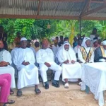 MP parraine trois musulmans pour visiter La Mecque