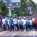 Omnibsic S th Quarterly Health Walk attire une participation record