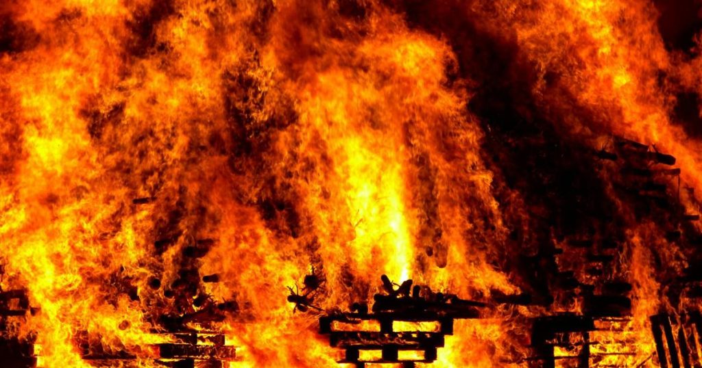 Alerte d'incendie pour Gauteng comme le public a exhorté à ne pas commencer les flammes