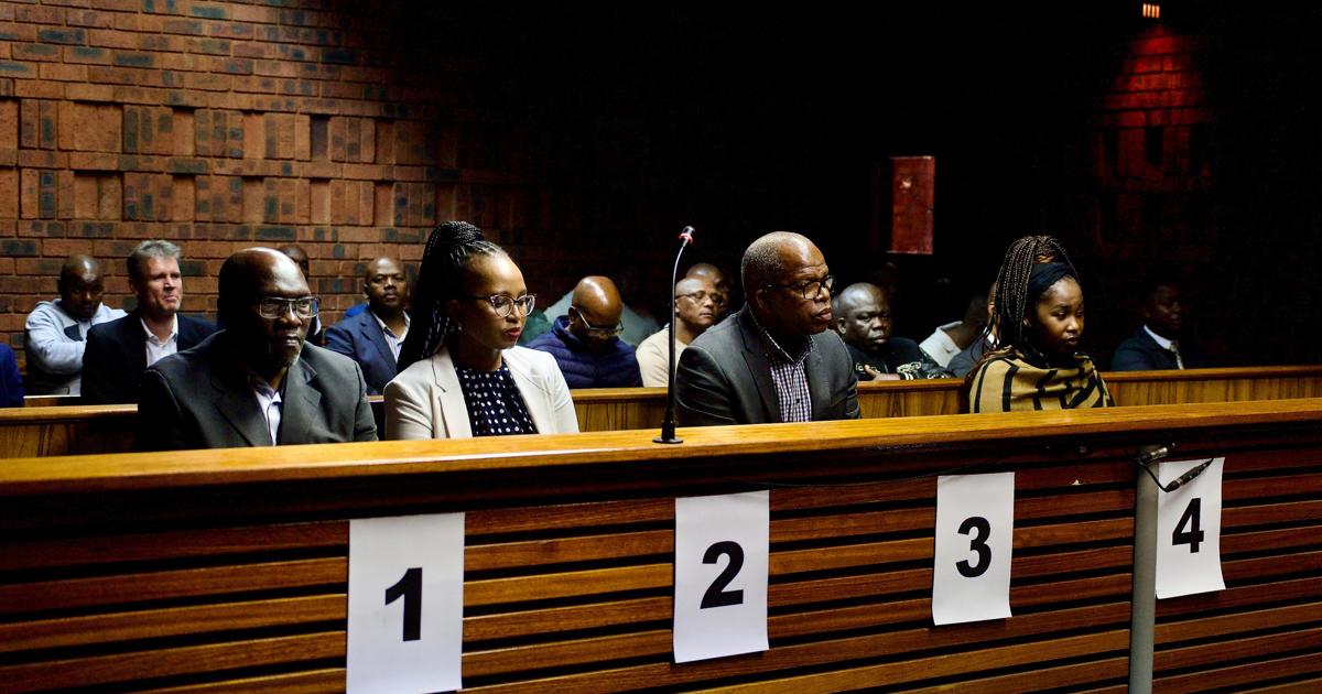 Après que la sonde interne l'a effacé, le patron du renseignement du crime Dumisani Khumalo est prêt pour le travail