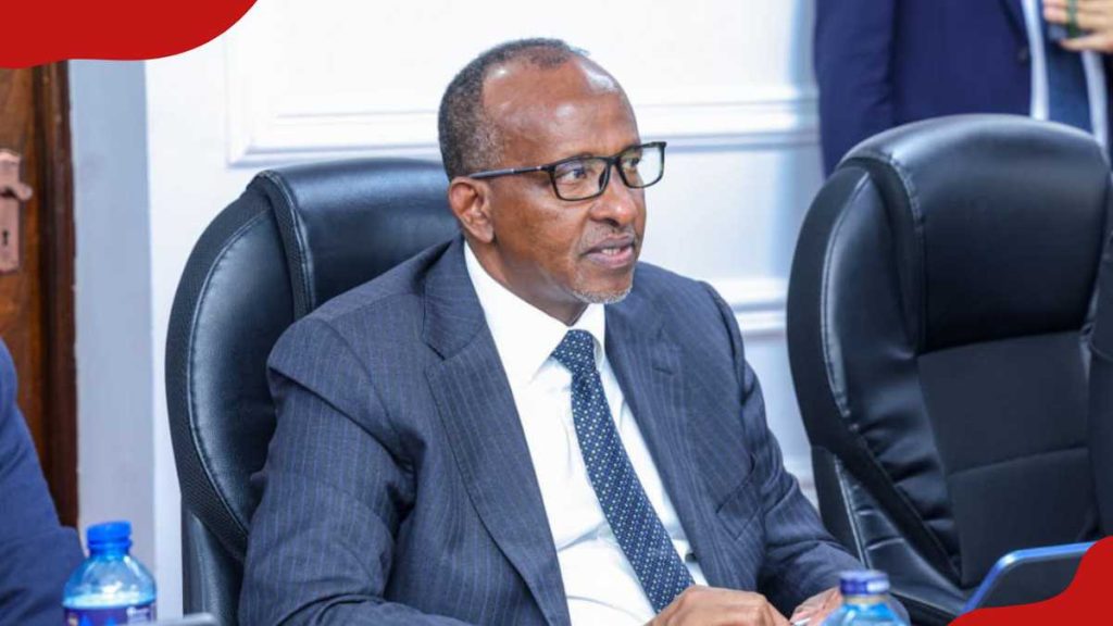 Duale arrête le journaliste le remettant en question les échecs de SHA: "Transformez vos médias en centre de santé"