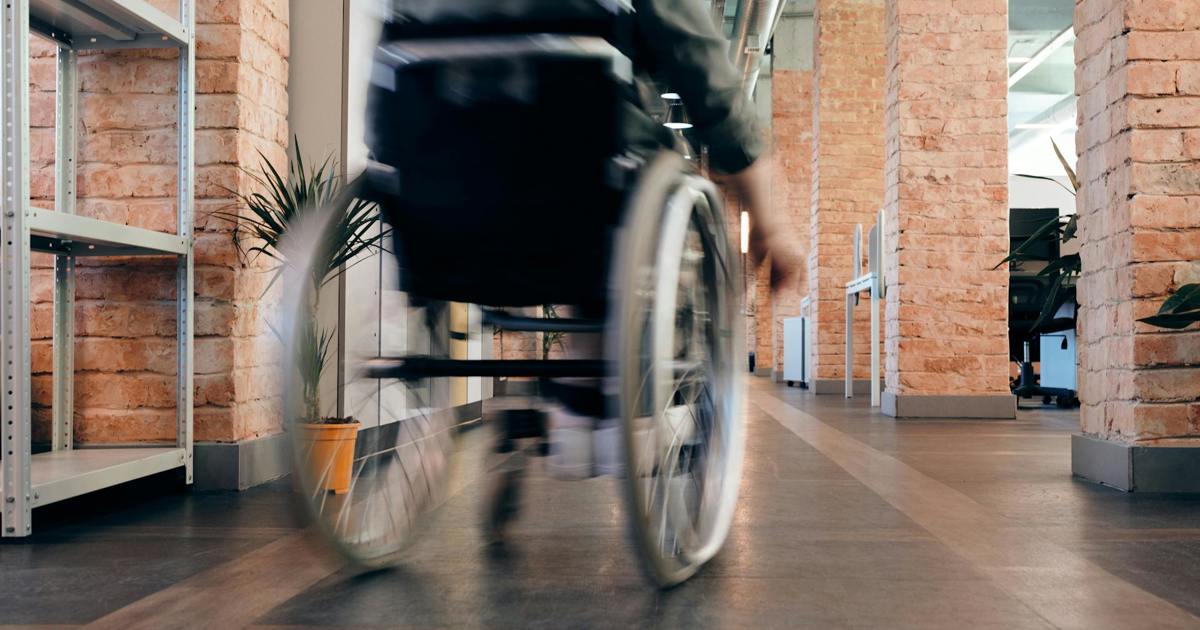Le réseau WC sur le handicap supposait la décision de Coct de réduire le service dial-a-ride dévastateur