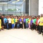 Une image de groupe des filles dans les bénéficiaires des TIC et certains mentors de MTN Ghana