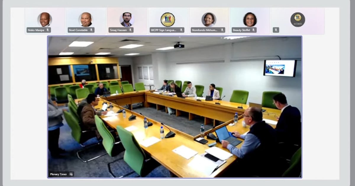 Préoccupations soulevées sur le manque de communication lors des audiences publiques sur la surveillance du CAP occidental et le soutien des municipalités