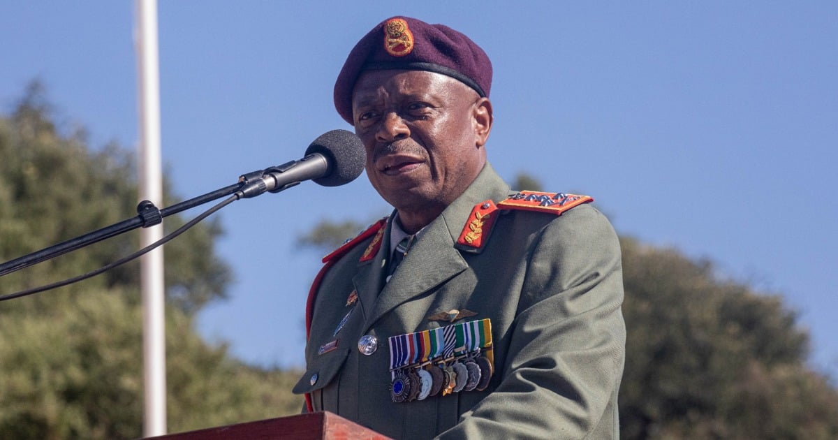 SACP défend le chef de Sandf Maphwanya sur ses commentaires de l'Iran