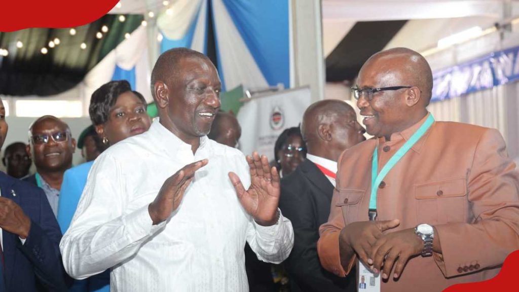 William Ruto reconnaît les réformes à Kemsa, exige davantage: "Frappez le taux de remplissage de la commande à 100%"
