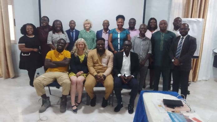 Image WhatsApp à CB F