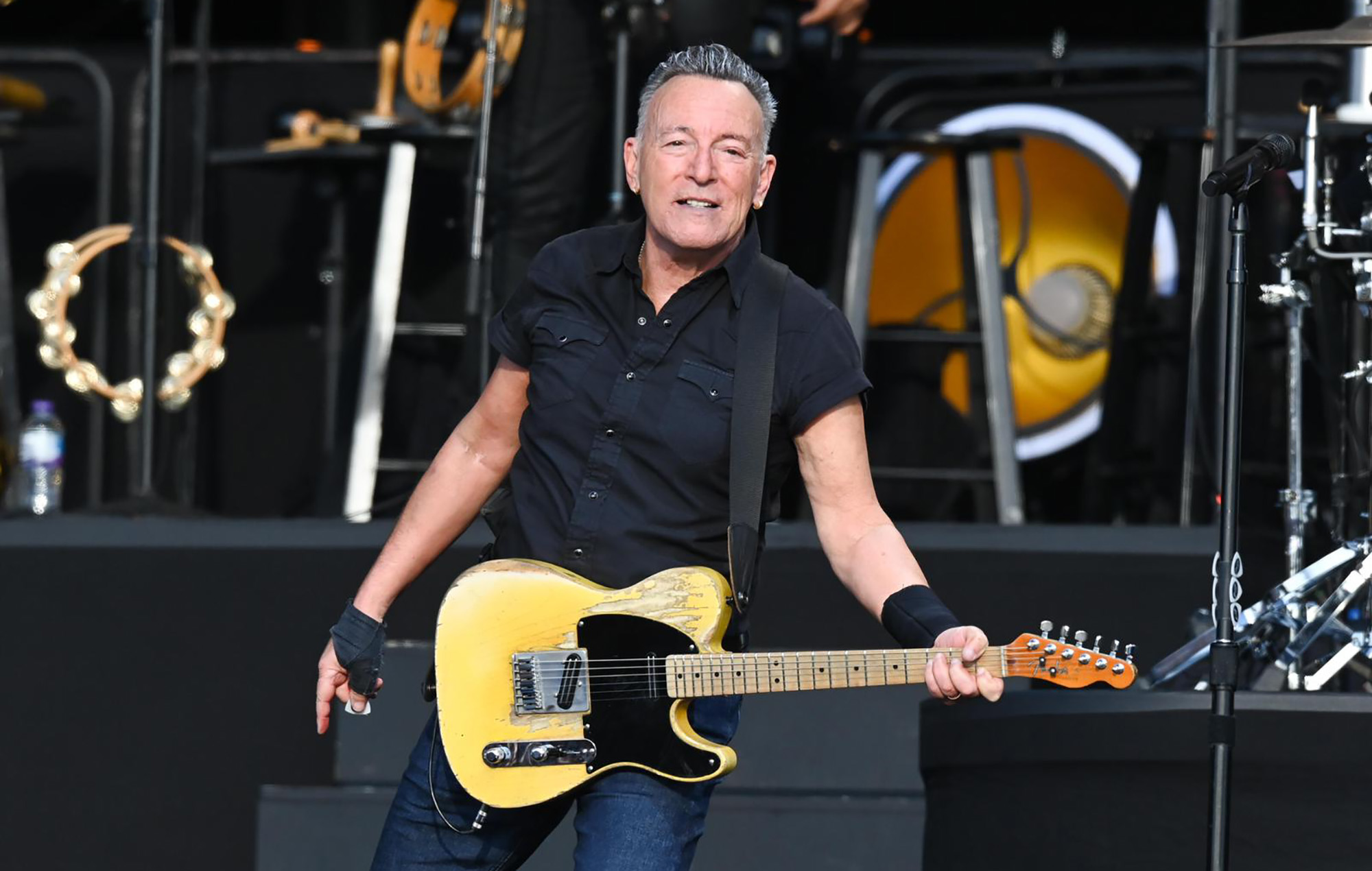 Rock star Bruce Springsteen criticises Donald Trump and calls for impeachment