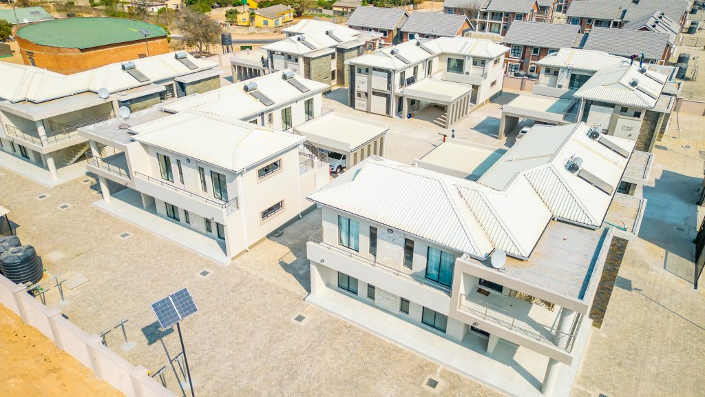 President Mnangagwa commissions accommodation flats for students, residents
