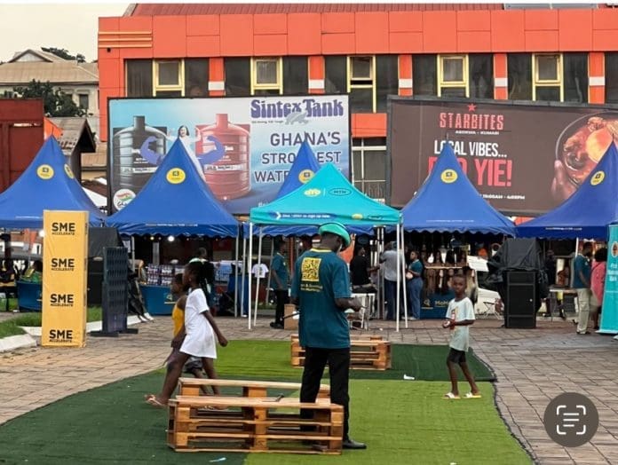 Momofest transforme Kumasi en capital sans espèces du Ghana