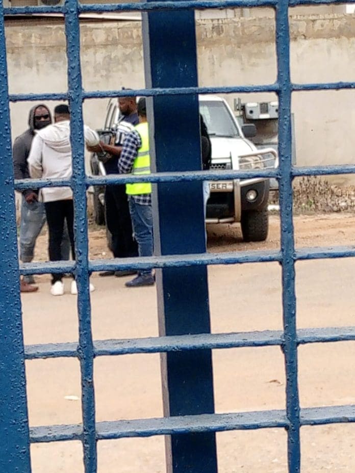 Image WhatsApp à PM