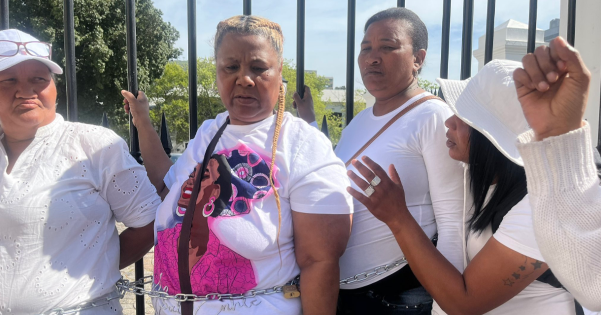 Vaincre les résidents de Heights protester contre la violence des gangs au Parlement
