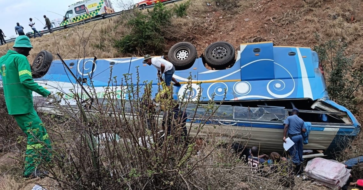 Creecy dit que l'accident de bus du Limpopo a déclenché de nombreux signaux d'alarme