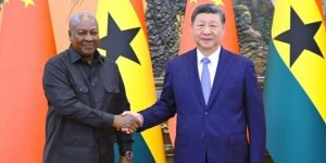 Le président Mahama et Xi Jinping