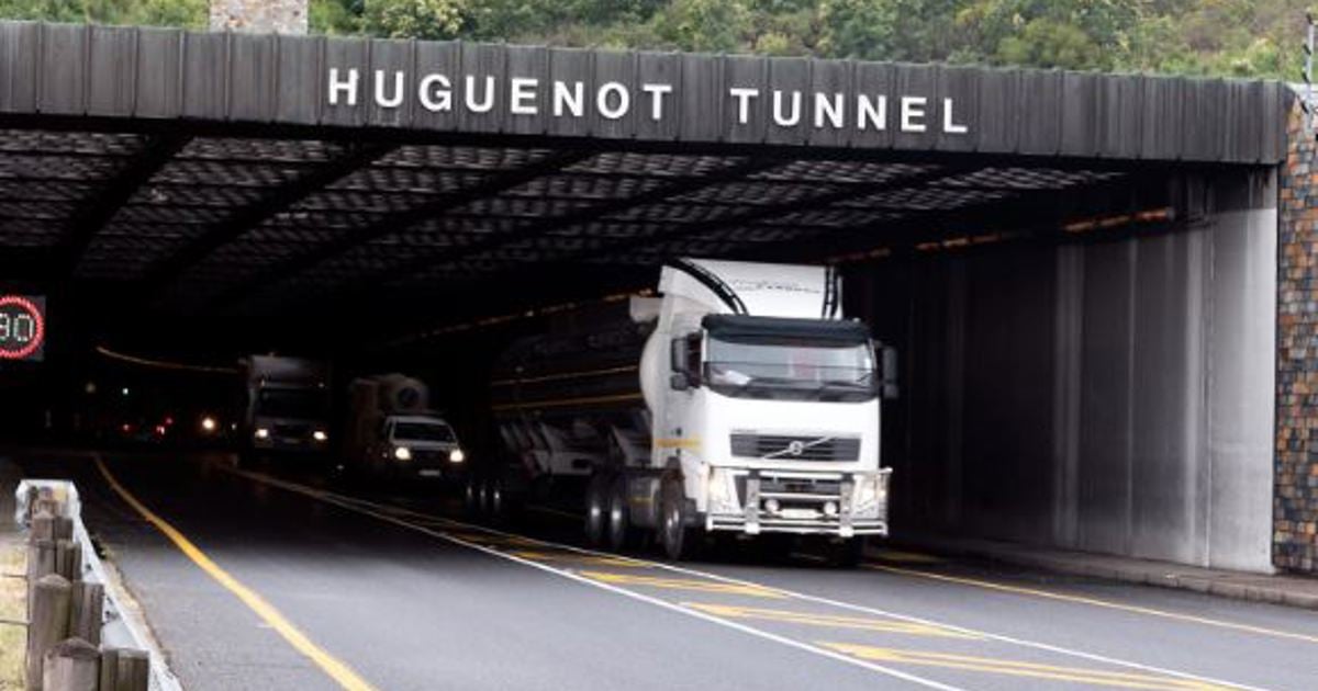 Les experts espèrent que de meilleures précautions de sécurité incendie seront incluses dans les réparations du tunnel Huguenot