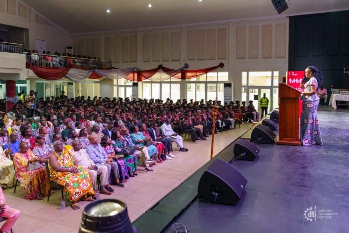 Étudiants diplômés du Dti