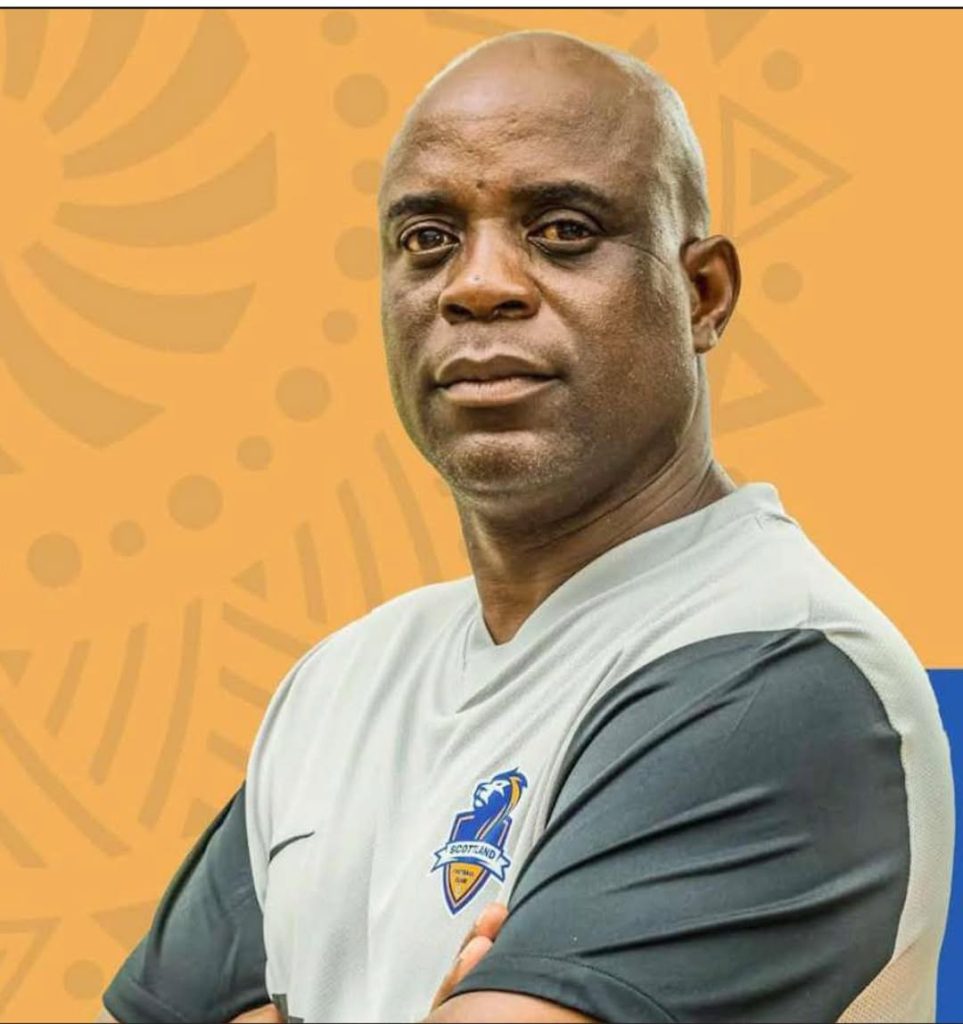 Le Scottland FC domine les récompenses PSL de novembre alors que Ndiraya et Machope brillent