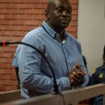 Le tribunal apprend que Phiri portait l'uniforme d'agent de sécurité lorsqu'il aurait violé une victime