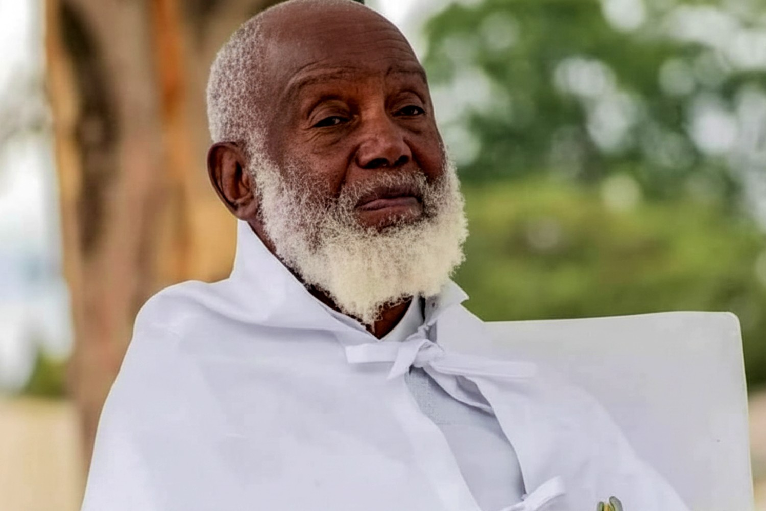 Mnangagwa déclare Paul Mwazha héros national