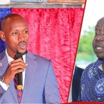 Vidéo : Geoffrey Mosiria hué devant Fred Matiang'i après avoir défendu SHA à l'église