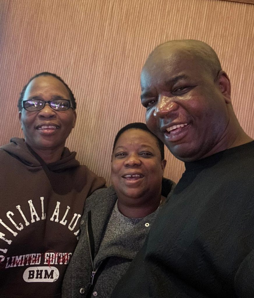 Des militants zimbabwéens pour la justice sociale basés au Royaume-Uni condamnent les astuces politiques du Zanu PF dans un contexte de ralentissement économique et d'aggravation de la pauvreté.