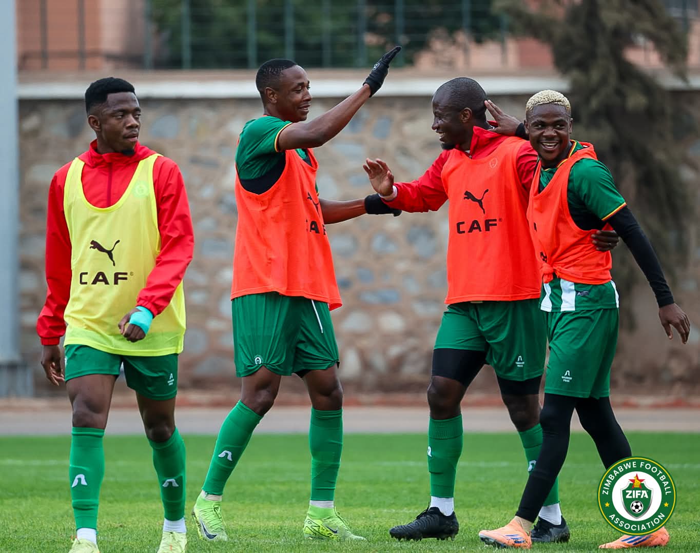 Les Warriors changent de base avant le choc en Angola