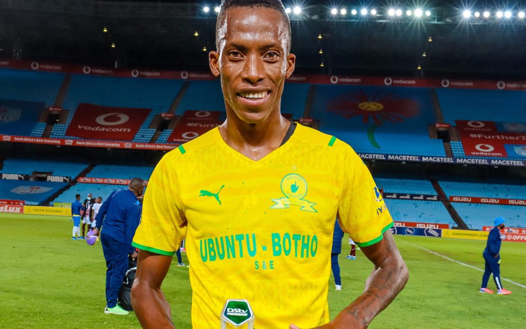 Divine Lunga remporte le prix d'Homme du match alors que Sundowns bat Sekhukhune