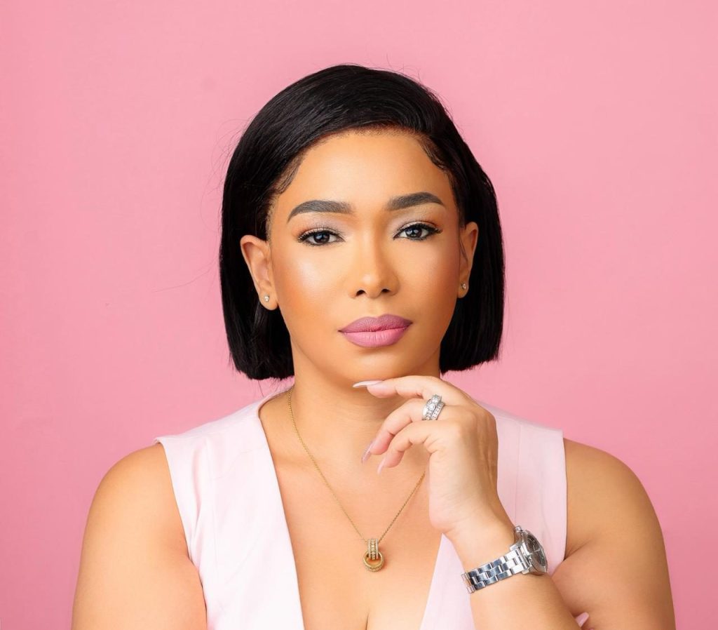 Olinda Chapel comparaît devant le tribunal pour cyberintimidation et obtient une caution de 100 dollars américains