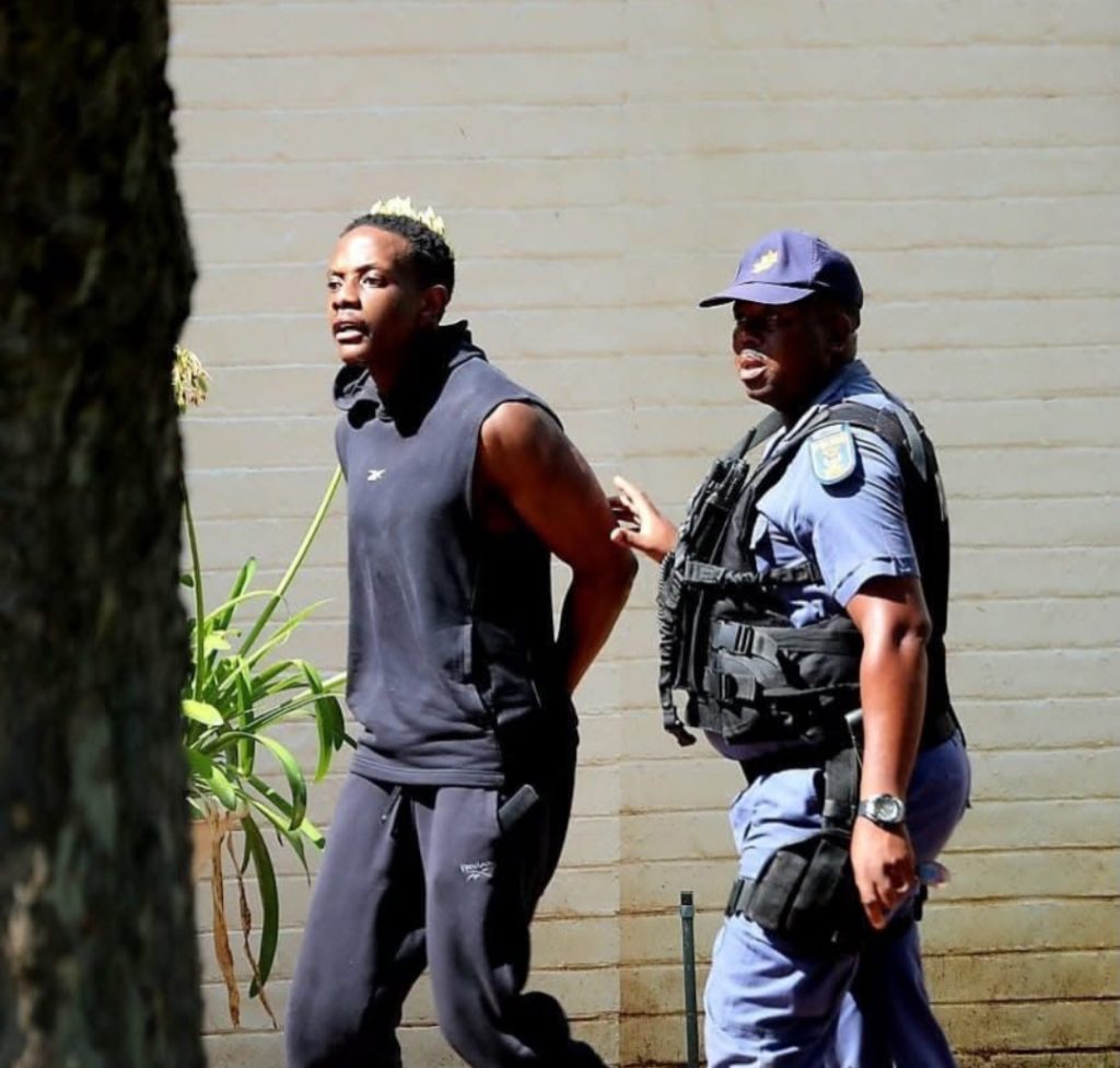 Les ennuis s'intensifient pour Chatunga Mugabe alors que la disparition d'une arme entraîne des accusations supplémentaires à Joburg